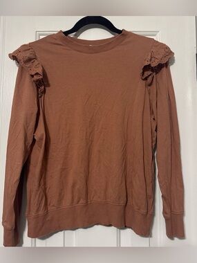 Good Hart Ruffle long sleeve